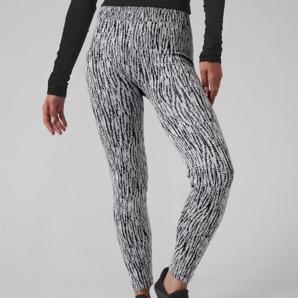 Athleta‎ Flurry Elemental Black & White Tight Leggings Women’s Size M Medium - Picture 1 of 13